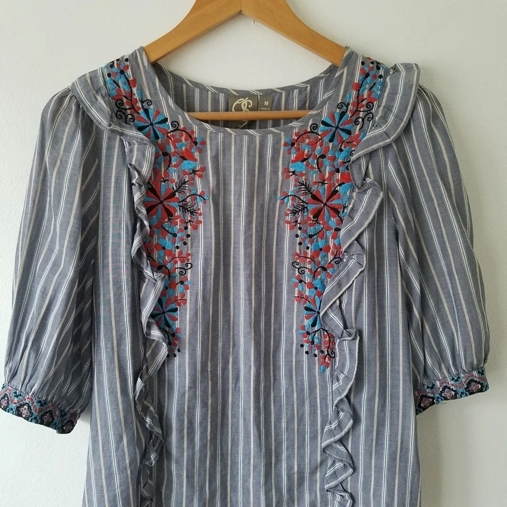 ANTHROPOLOGIE One September Embroidered Floral Ruffle Striped Blouse Size M